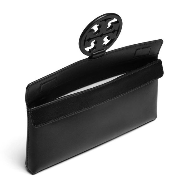 π€ BLACK LEATHER TORY BURCH MILLER CLUTCH! - Picture 7 of 15